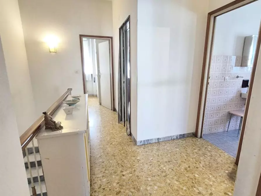 Immagine 133 di Casa bifamiliare in vendita  a Viareggio