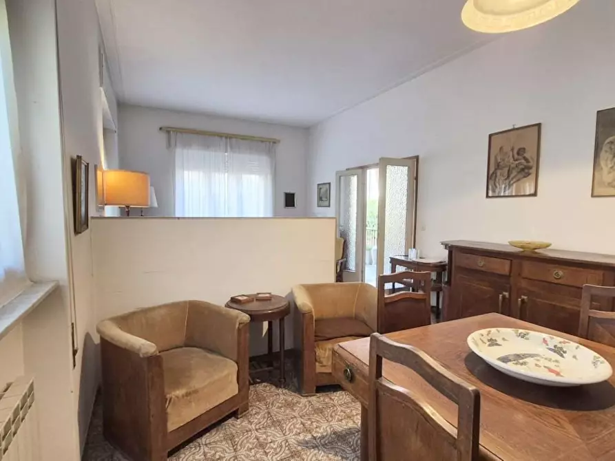 Immagine 30 di Casa bifamiliare in vendita  a Viareggio