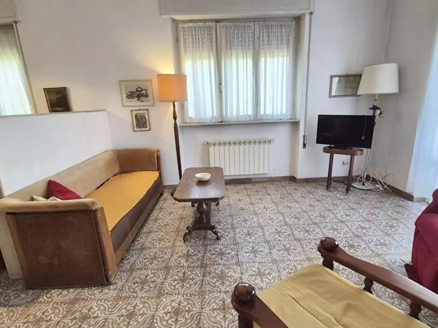 Immagine 13 di Casa bifamiliare in vendita  a Viareggio