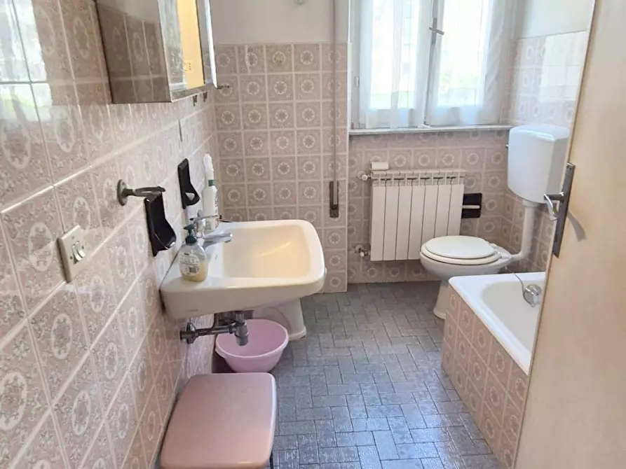 Immagine 99 di Casa bifamiliare in vendita  a Viareggio