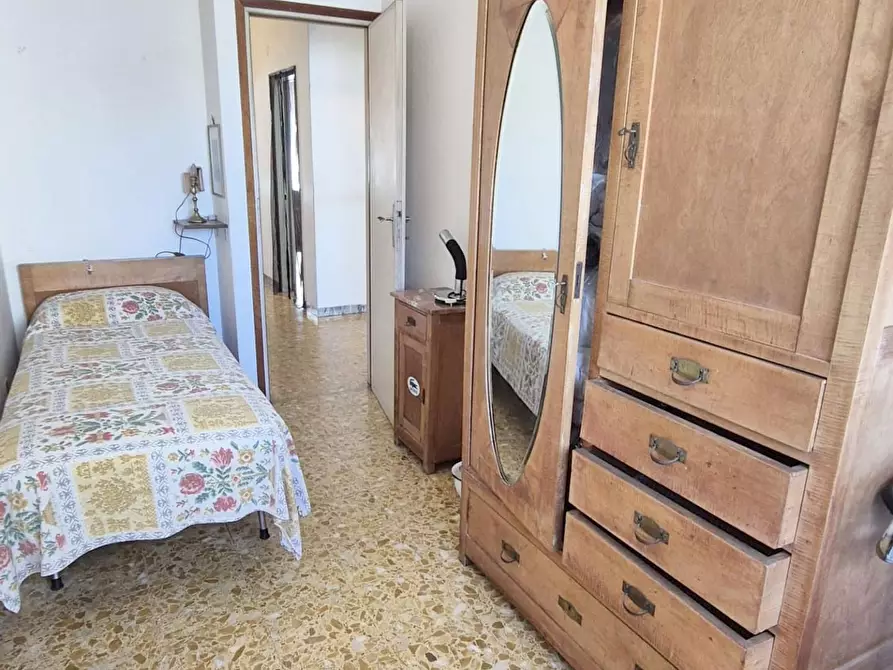 Immagine 127 di Casa bifamiliare in vendita  a Viareggio