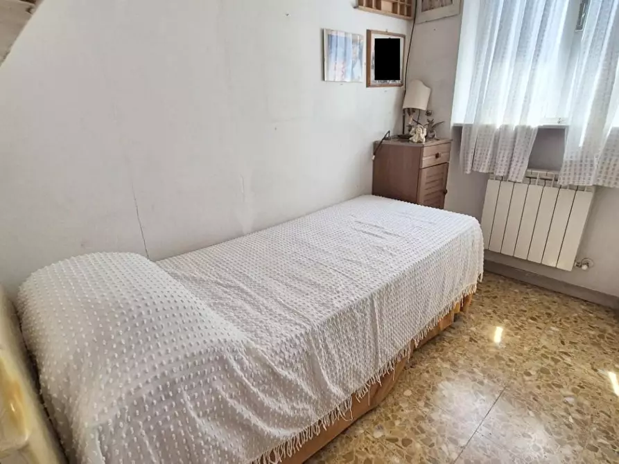 Immagine 81 di Casa bifamiliare in vendita  a Viareggio