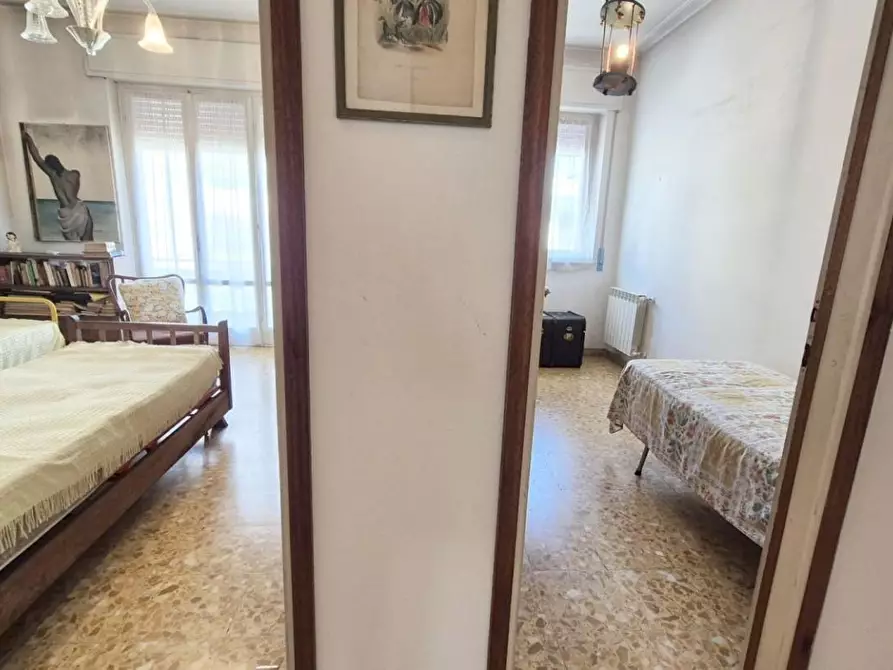 Immagine 108 di Casa bifamiliare in vendita  a Viareggio