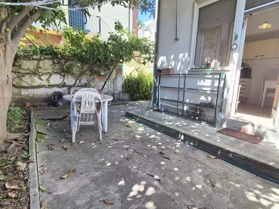 Immagine 65 di Casa bifamiliare in vendita  a Viareggio