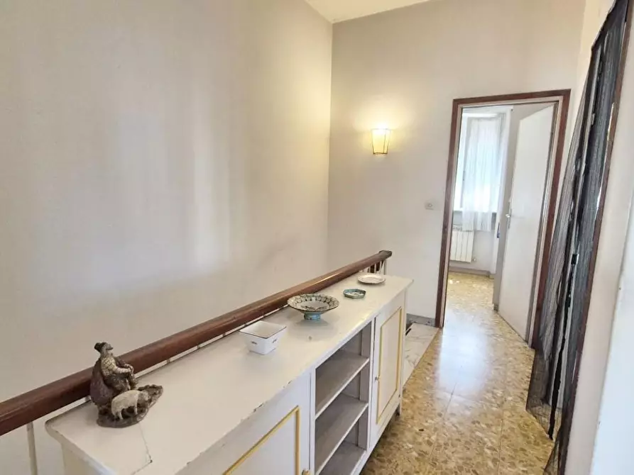 Immagine 135 di Casa bifamiliare in vendita  a Viareggio