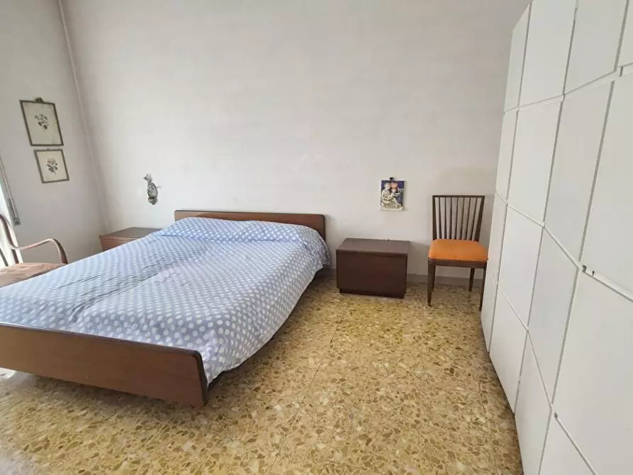 Immagine 87 di Casa bifamiliare in vendita  a Viareggio