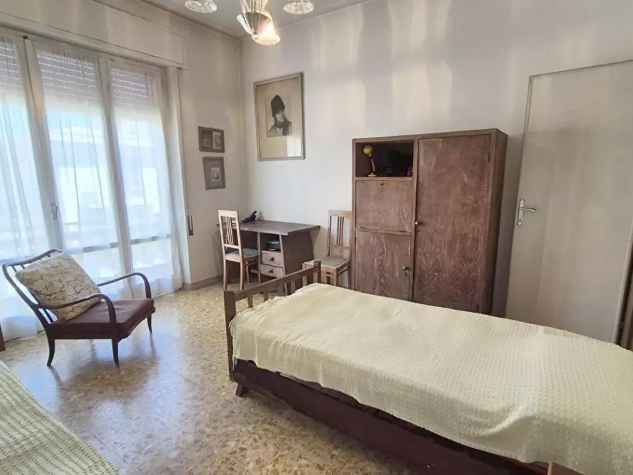Immagine 111 di Casa bifamiliare in vendita  a Viareggio