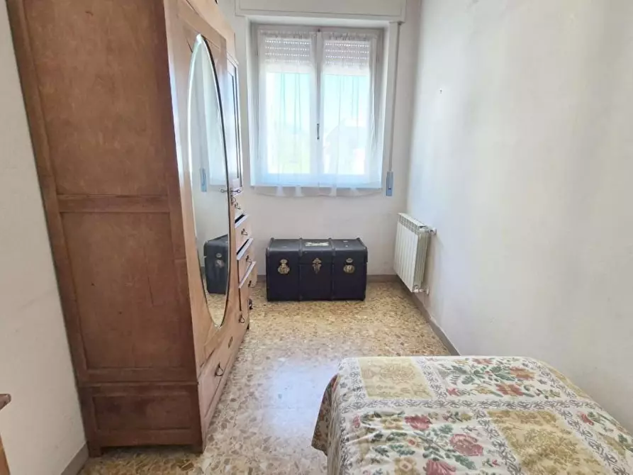 Immagine 125 di Casa bifamiliare in vendita  a Viareggio