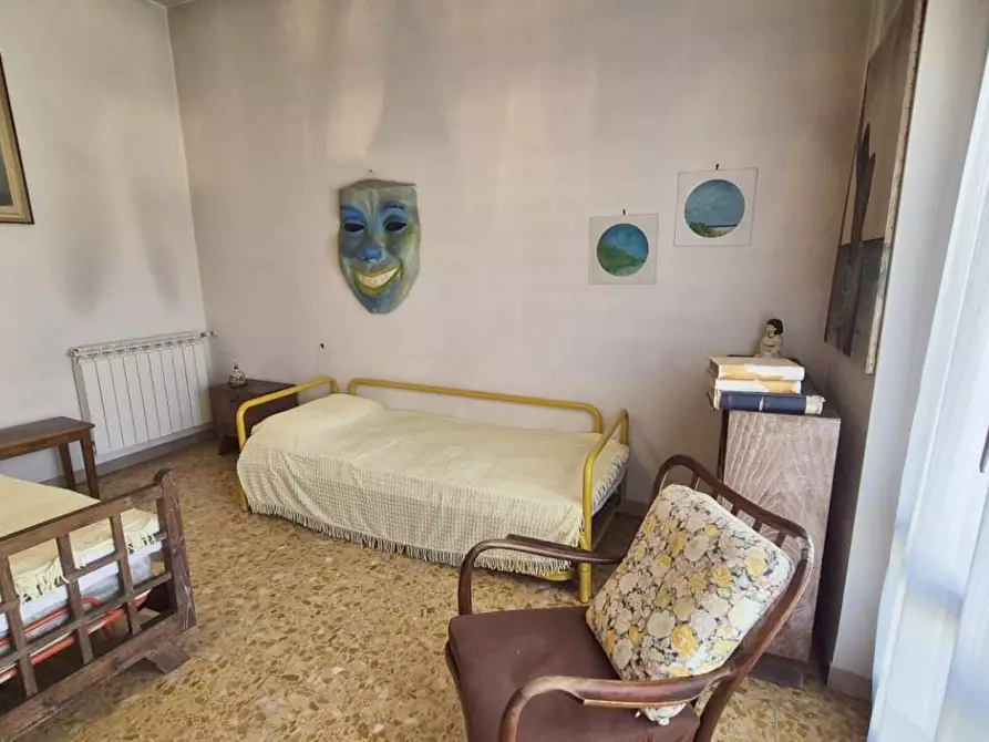Immagine 120 di Casa bifamiliare in vendita  a Viareggio