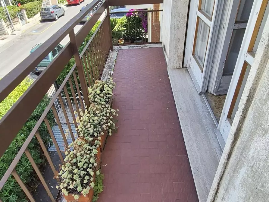 Immagine 118 di Casa bifamiliare in vendita  a Viareggio