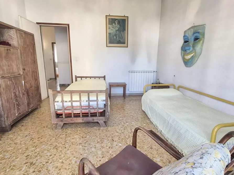 Immagine 113 di Casa bifamiliare in vendita  a Viareggio