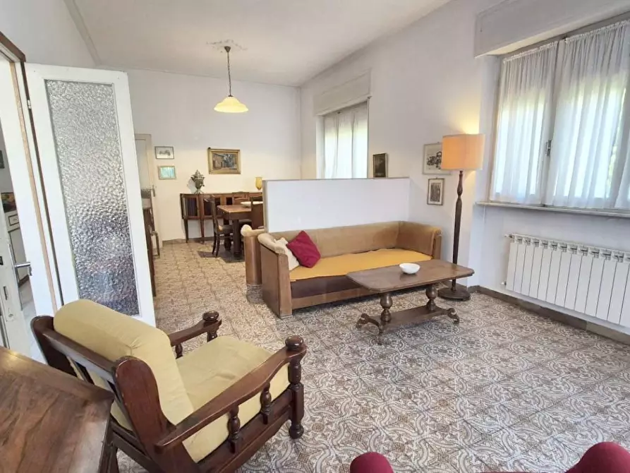Immagine 15 di Casa bifamiliare in vendita  a Viareggio