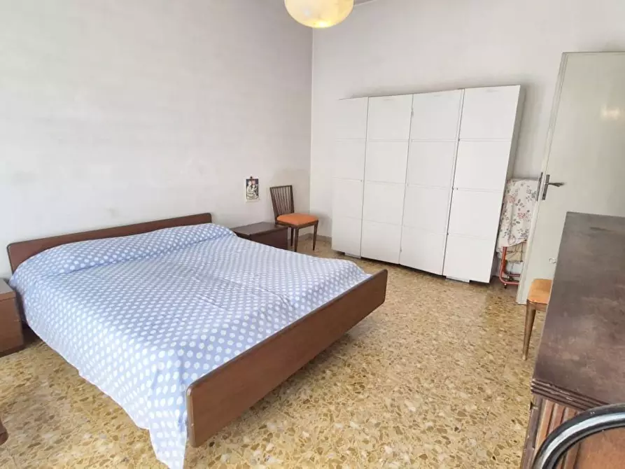 Immagine 89 di Casa bifamiliare in vendita  a Viareggio
