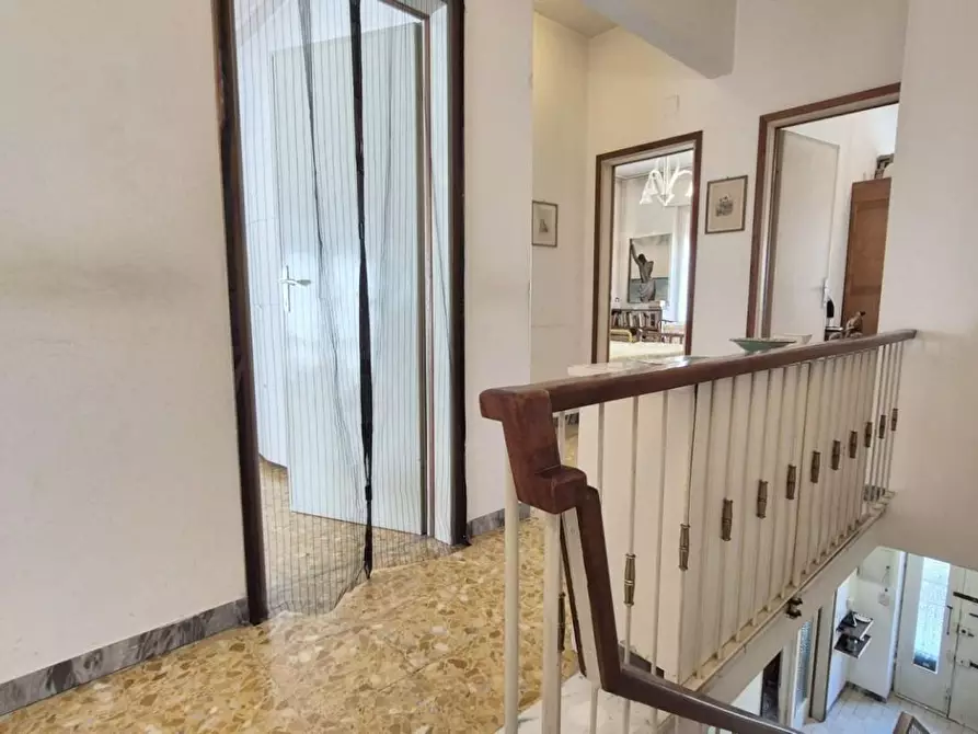 Immagine 78 di Casa bifamiliare in vendita  a Viareggio