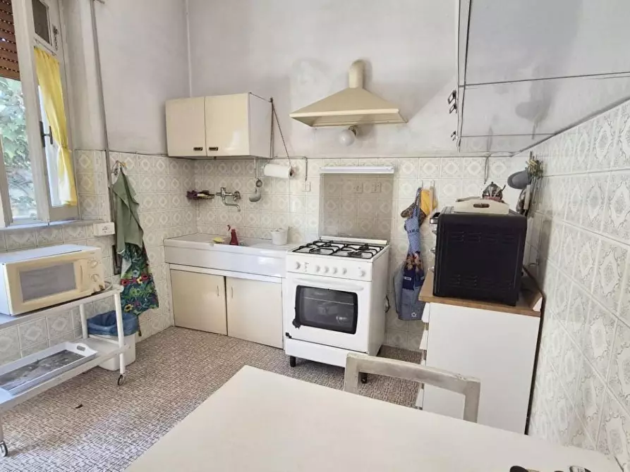 Immagine 53 di Casa bifamiliare in vendita  a Viareggio