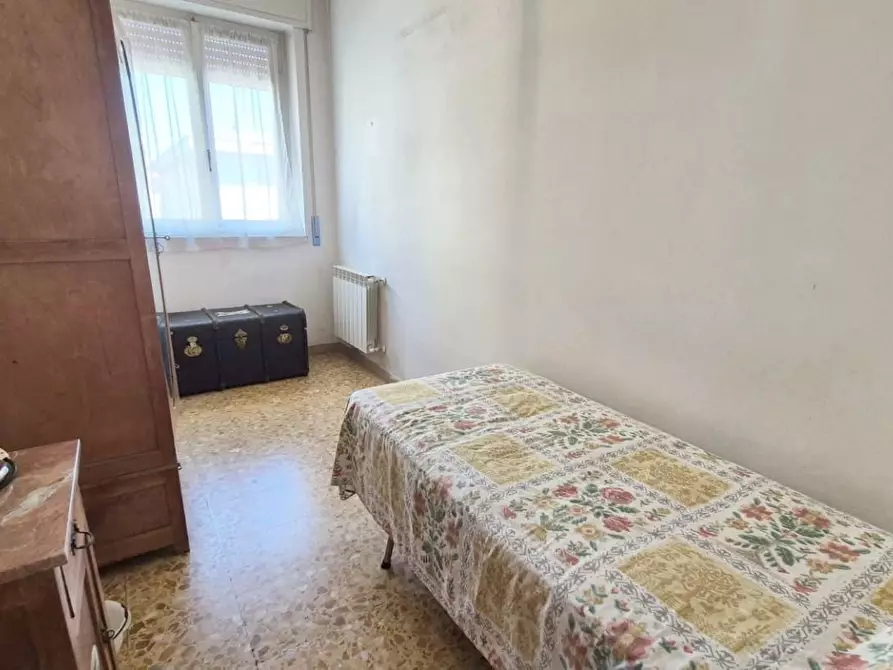 Immagine 124 di Casa bifamiliare in vendita  a Viareggio