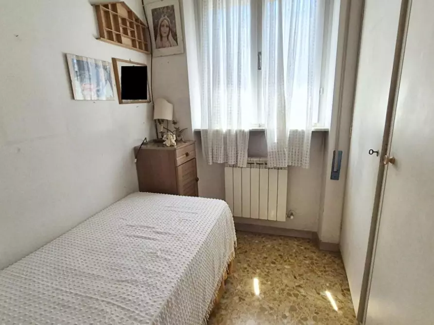 Immagine 82 di Casa bifamiliare in vendita  a Viareggio