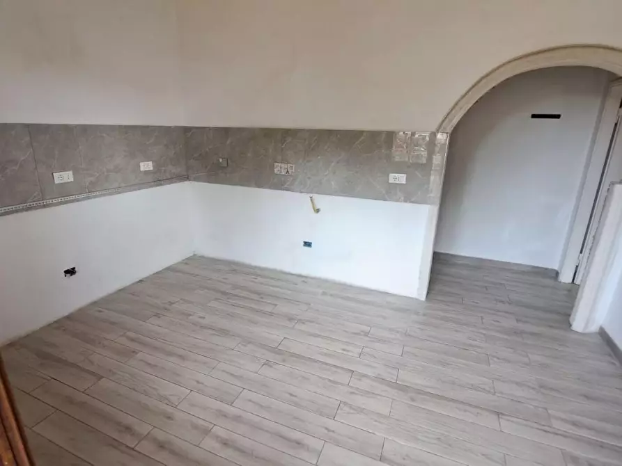 Immagine 9 di Appartamento in vendita  a Rosignano Marittimo