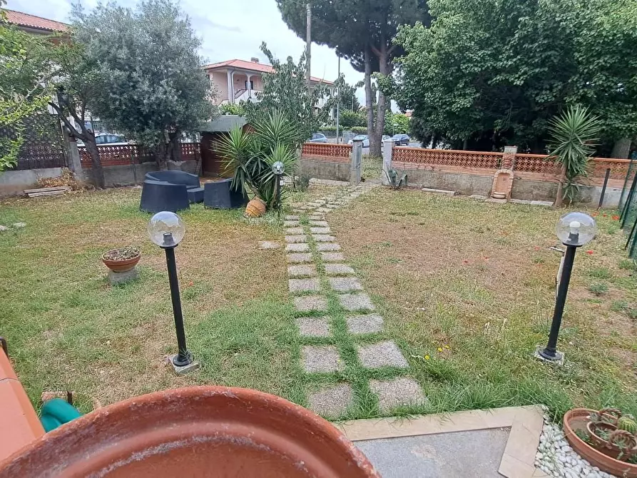Immagine 7 di Appartamento in vendita  a Rosignano Marittimo