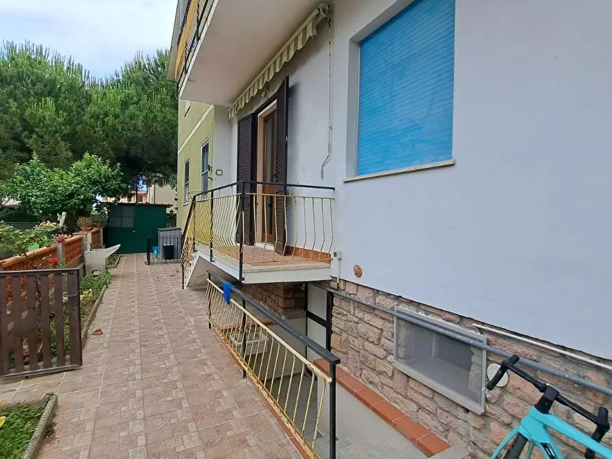 Immagine 2 di Appartamento in vendita  a Rosignano Marittimo