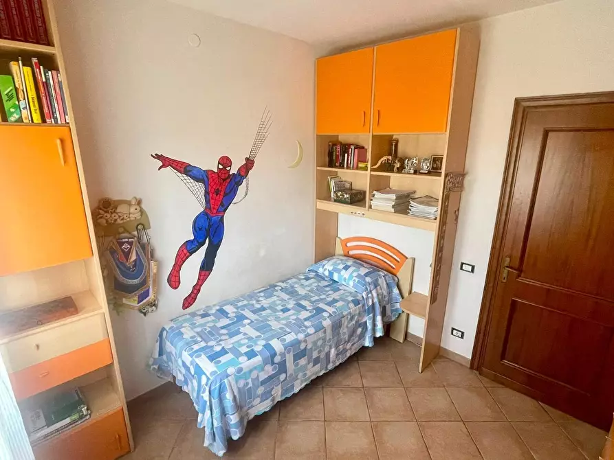 Immagine 19 di Casa semindipendente in vendita  a Carrara