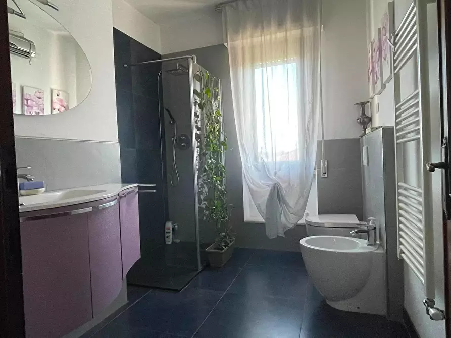 Immagine 21 di Casa semindipendente in vendita  a Carrara