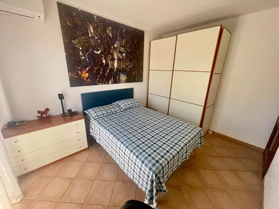 Immagine 15 di Casa semindipendente in vendita  a Carrara