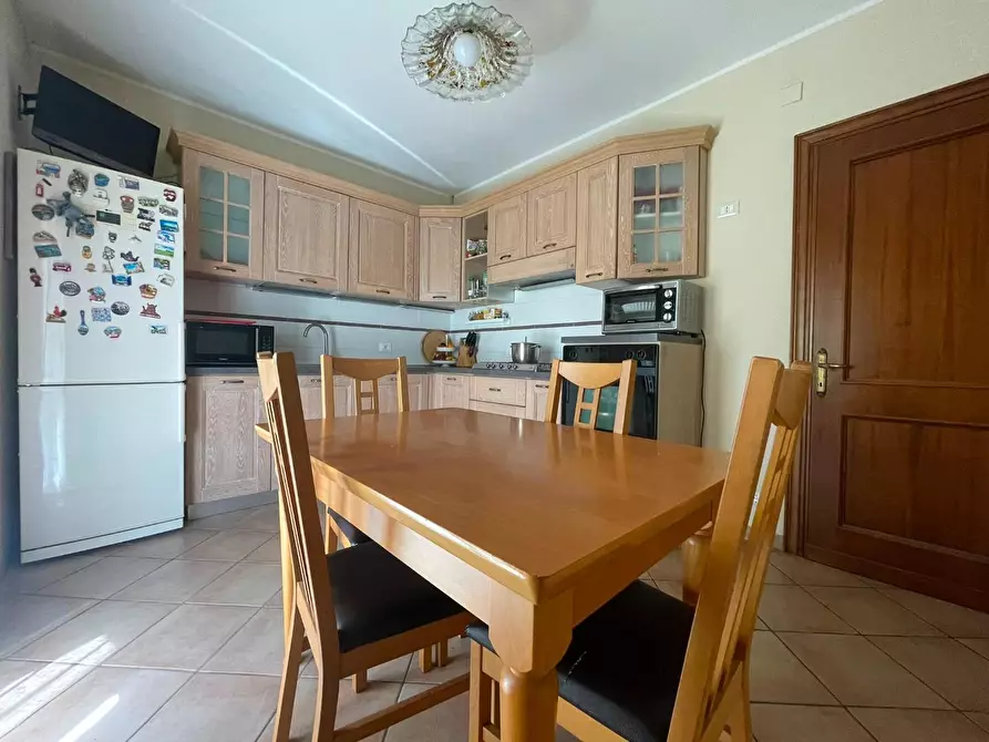 Immagine 10 di Casa semindipendente in vendita  a Carrara