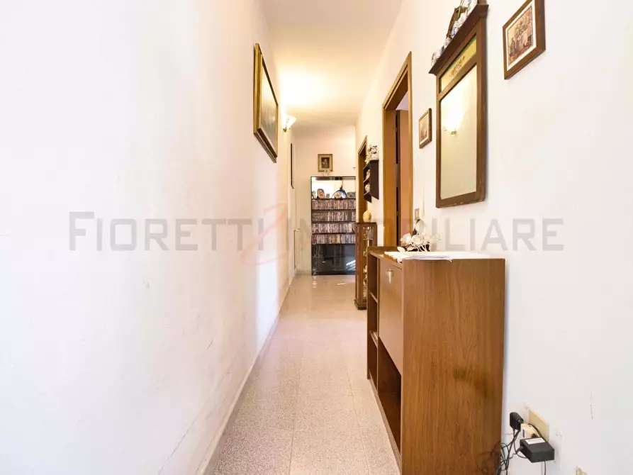 Immagine 10 di Appartamento in vendita  a Campiglia Marittima