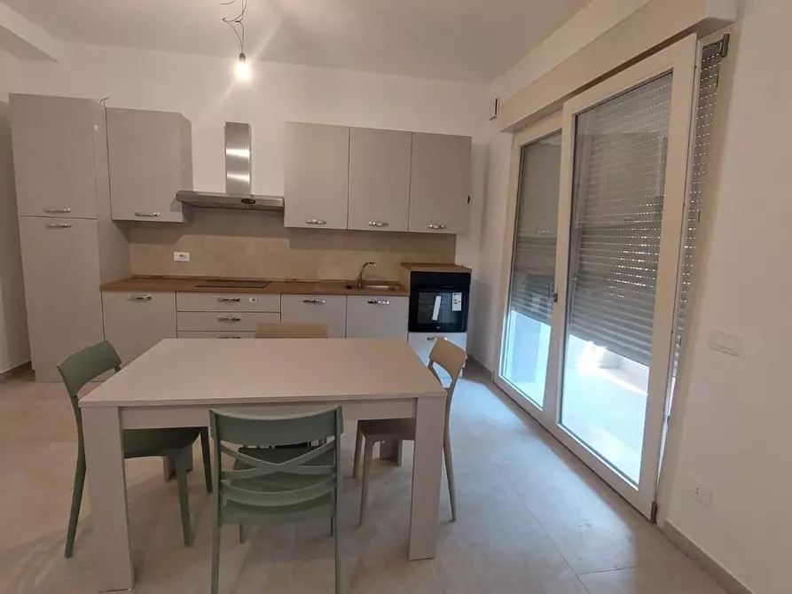 Immagine 3 di Appartamento in affitto  a Cascina