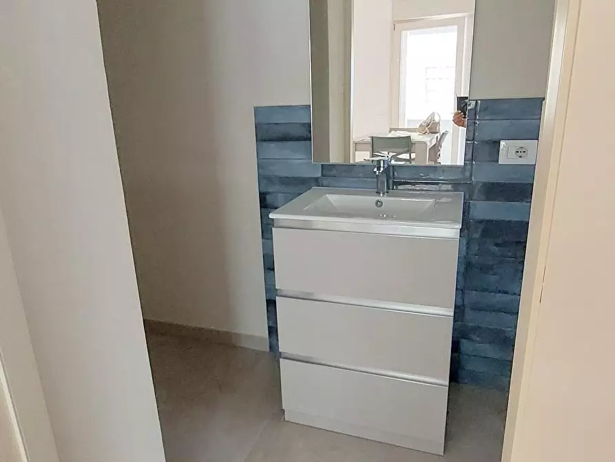 Immagine 11 di Appartamento in affitto  a Cascina