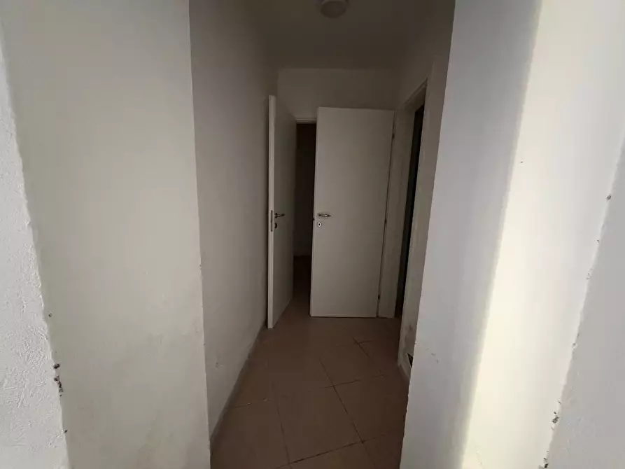 Immagine 5 di Appartamento in vendita  a Livorno