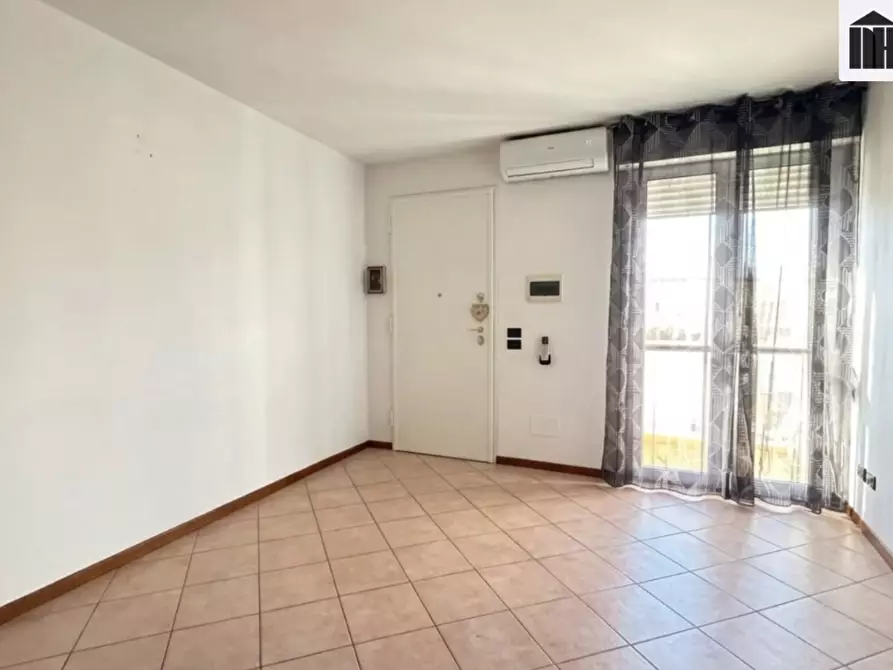 Immagine 7 di Appartamento in vendita  a Santa Croce Sull'arno