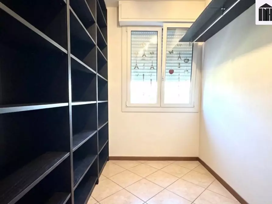 Immagine 14 di Appartamento in vendita  a Santa Croce Sull'arno