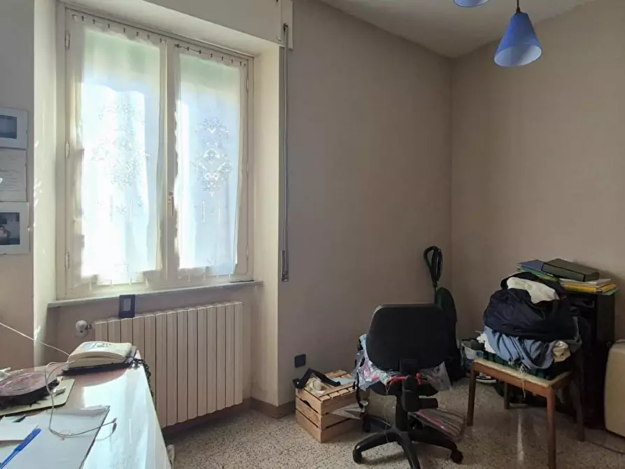 Immagine 15 di Appartamento in vendita  a Lucca