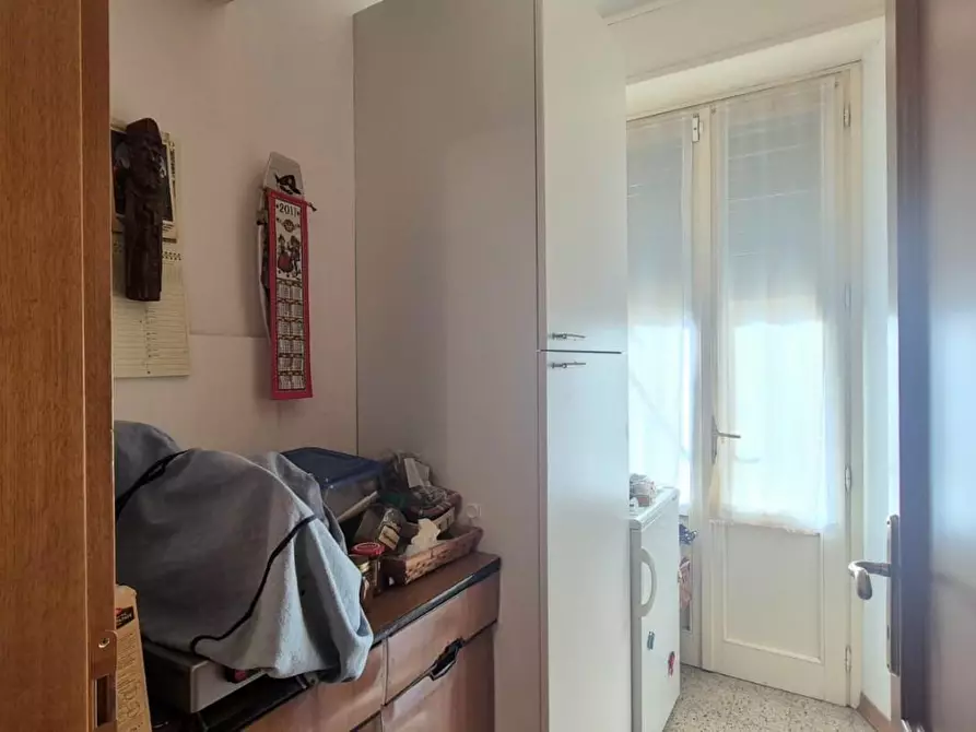 Immagine 20 di Appartamento in vendita  a Lucca