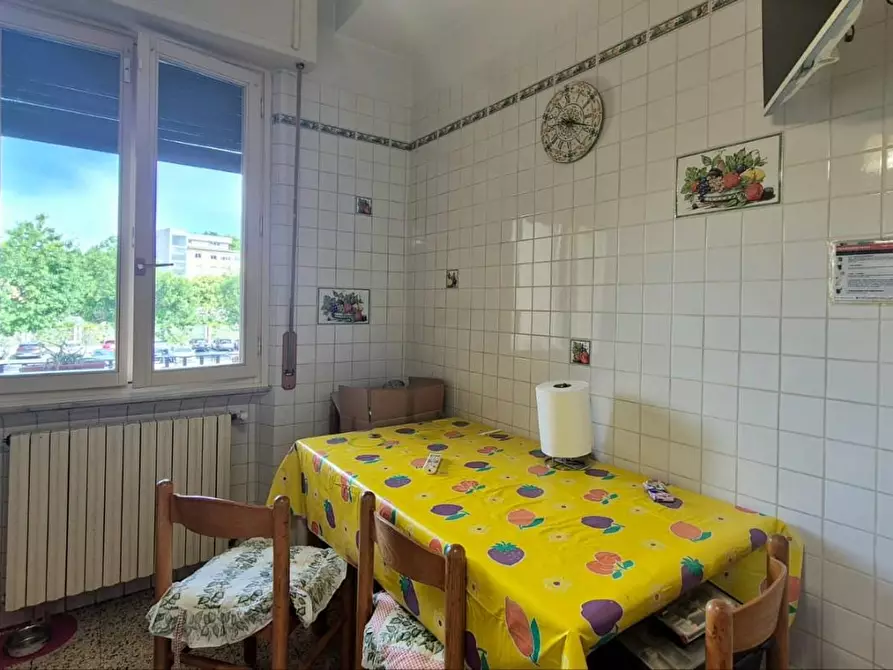 Immagine 9 di Appartamento in vendita  a Lucca