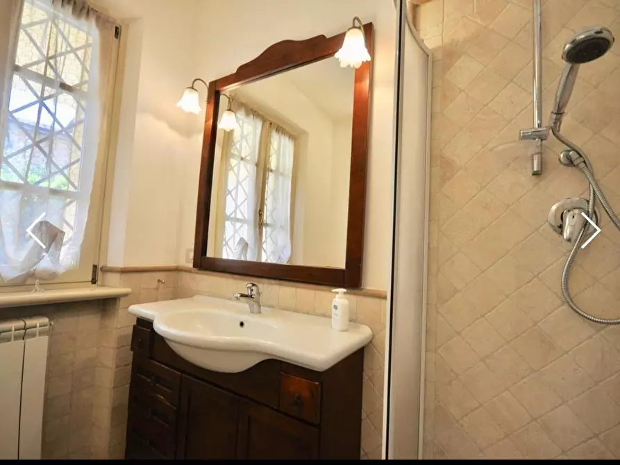 Immagine 15 di Villetta a schiera in vendita  a Forte Dei Marmi