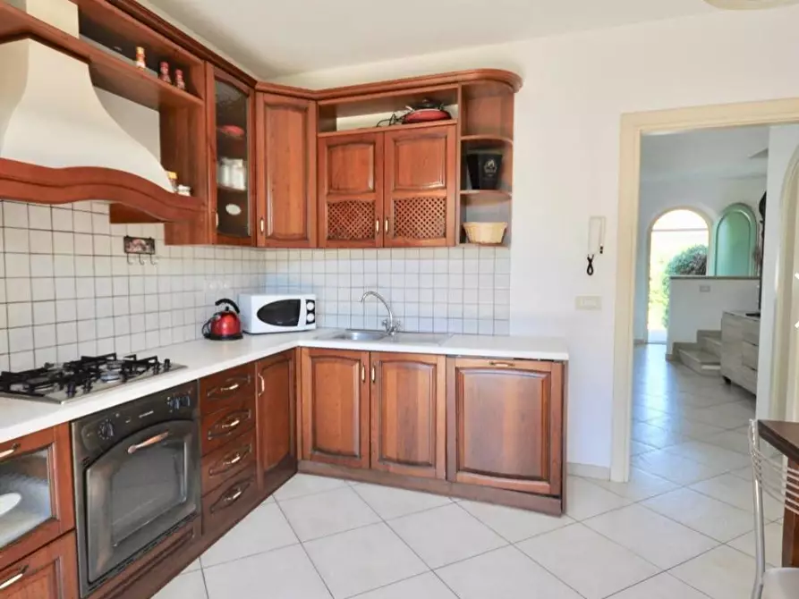Immagine 13 di Villetta a schiera in vendita  a Forte Dei Marmi