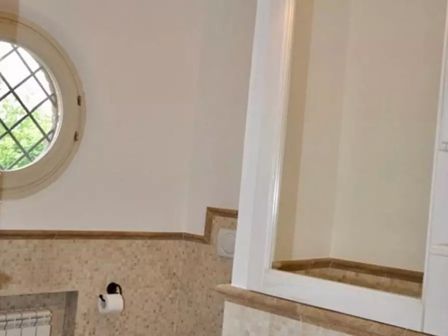 Immagine 19 di Villetta a schiera in vendita  a Forte Dei Marmi