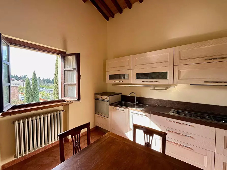 Immagine 3 di Porzione di casa in vendita  a Peccioli