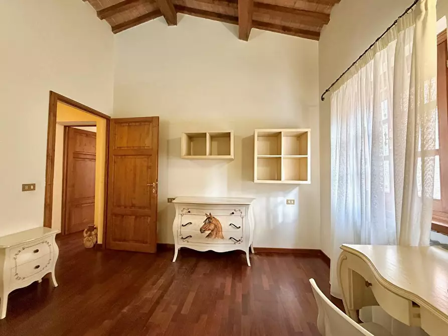 Immagine 11 di Porzione di casa in vendita  a Peccioli