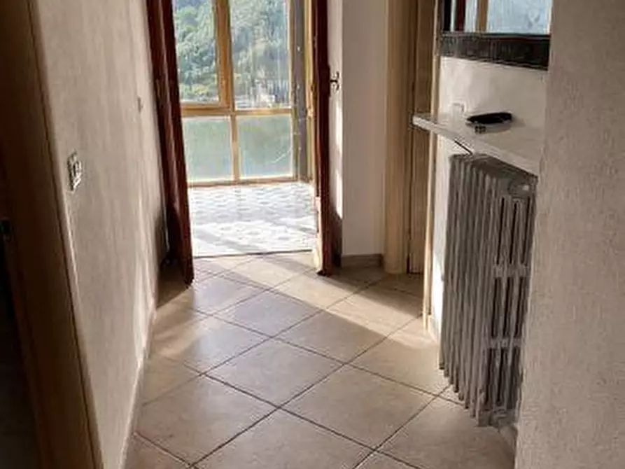 Immagine 13 di Appartamento in vendita  a Ameglia