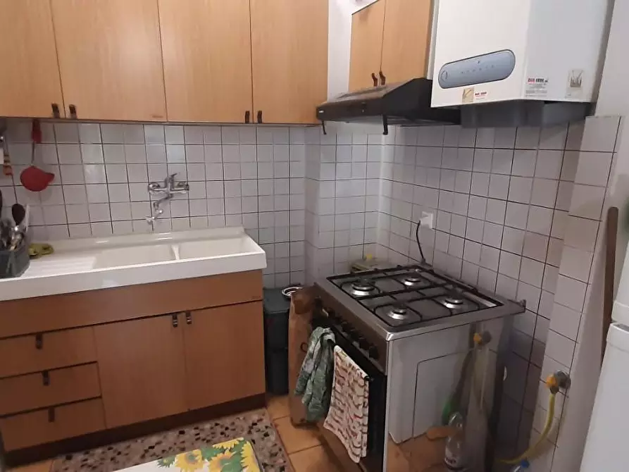 Immagine 11 di Appartamento in vendita  a Rosignano Marittimo