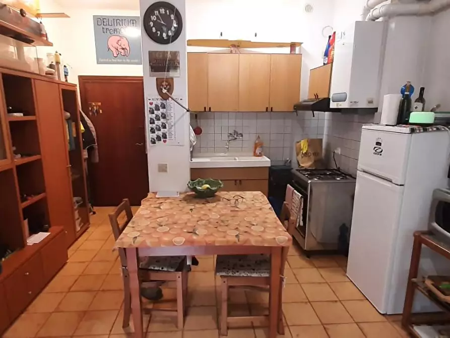 Immagine 10 di Appartamento in vendita  a Rosignano Marittimo