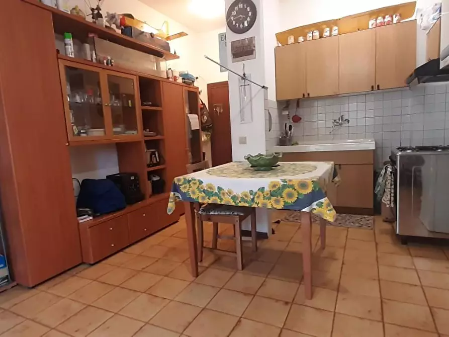 Immagine 8 di Appartamento in vendita  a Rosignano Marittimo