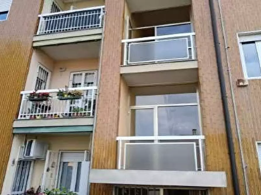 Immagine 2 di Appartamento in vendita  a Arluno