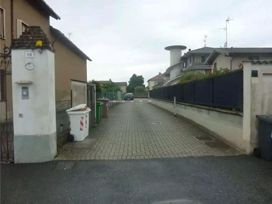 Immagine 4 di Appartamento in vendita  a Gambolo'