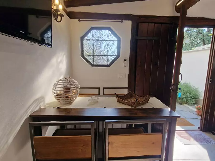 Immagine 19 di Casa bifamiliare in vendita  a Camaiore