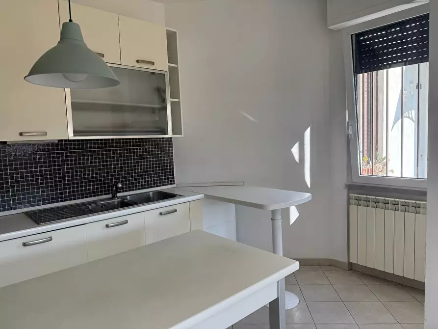 Immagine 8 di Appartamento in vendita  a Massa